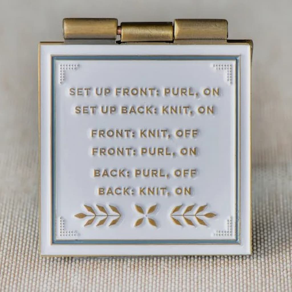 K2TOG CLUB Enamel Pins - Paradise Fibers