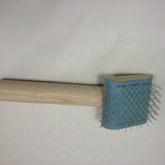 Louet Doffer Brush - Paradise Fibers