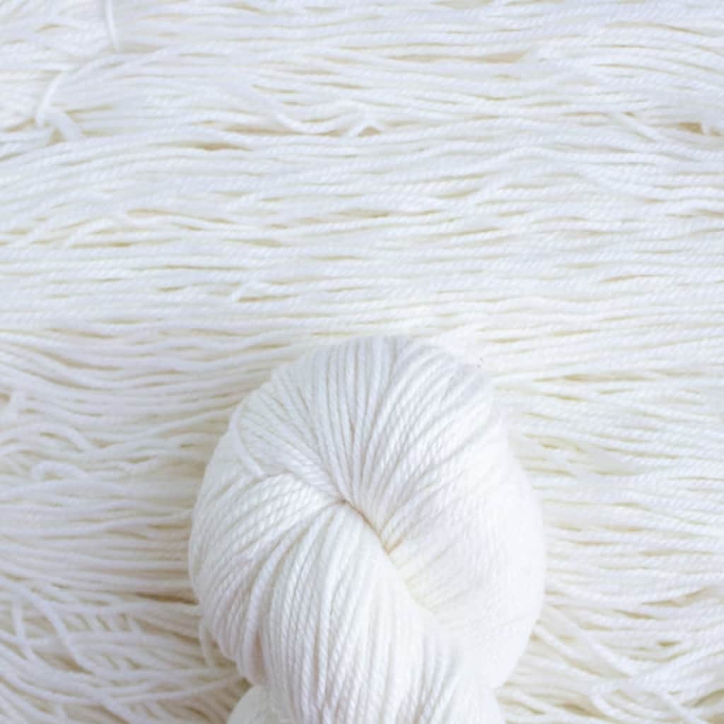 Malabrigo Rios Solidos Yarn - Paradise Fibers
