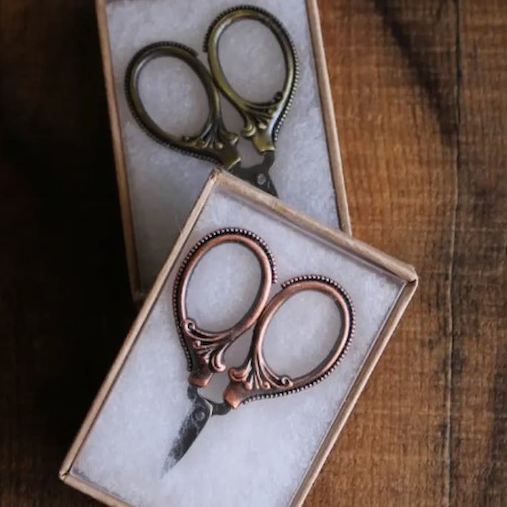 NNK Mini Embroidery Scissors - Paradise Fibers
