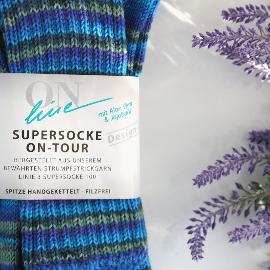 Color 2695. A close up look at OnLine Mountain Color Wool Socks.