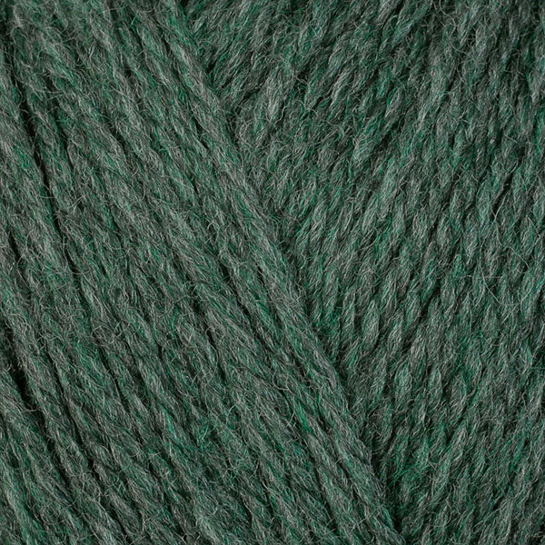 Natural Green Dyes for Yarn and Fabric - Rosemary And Pines Fiber Arts