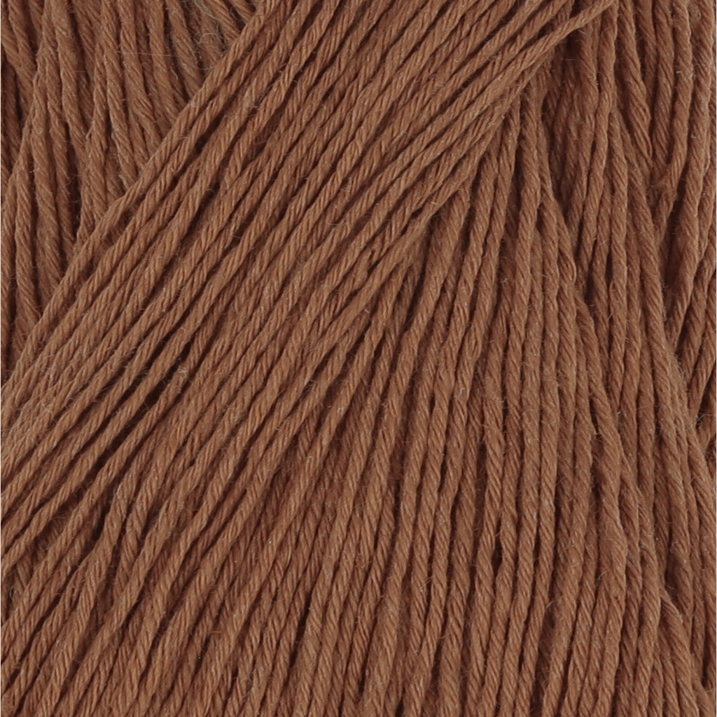 Lang Crealino 0015 - a mid brown colorway