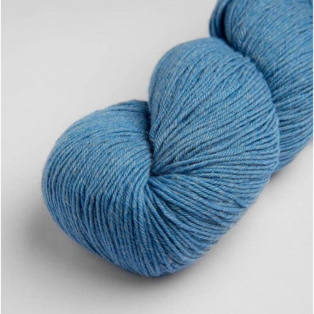 Amano Chaski Spring Breeze - a mid sky blue colorway
