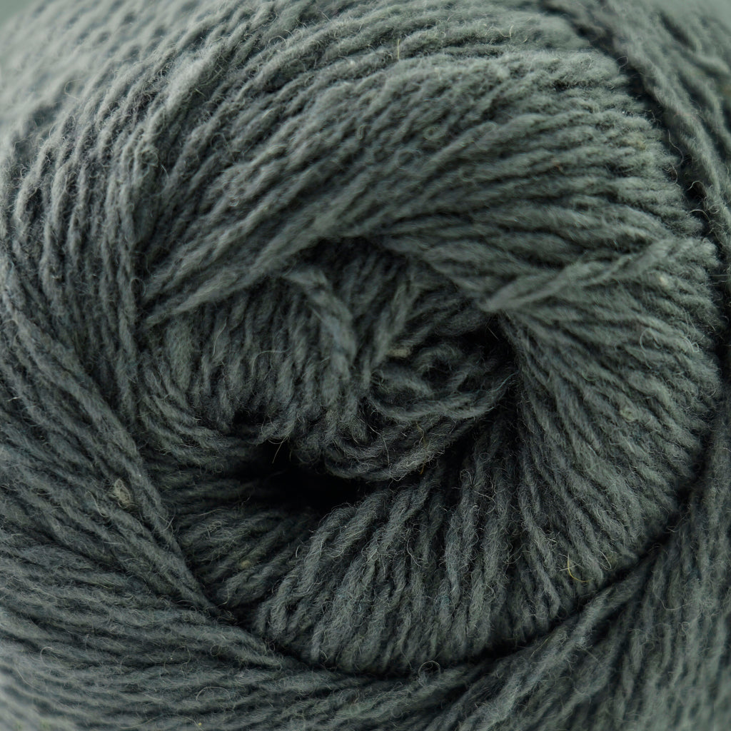 Cascade Aegean Tweed in Shadow - a grey tweed colorway