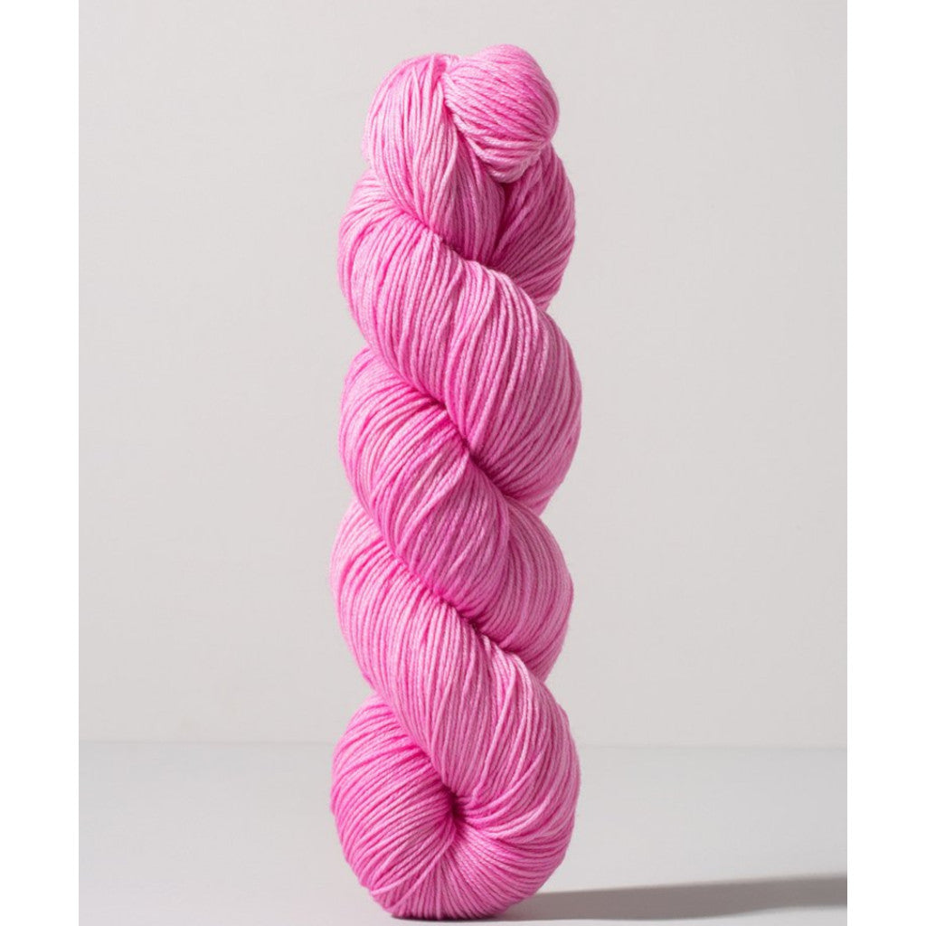 Gusto Wool Core Fingering 1001 - a pink colorway