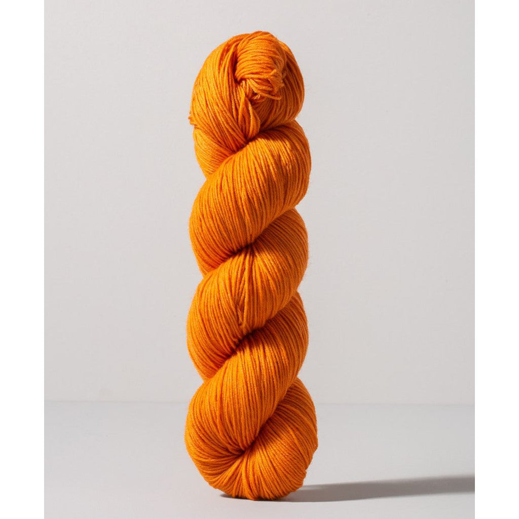 Gusto Wool Core Fingering 1025 - a vibrant orange colorway