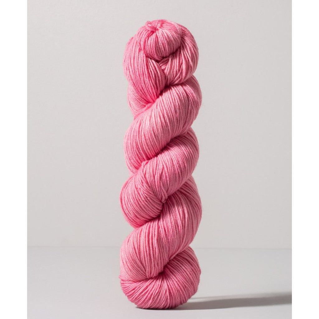 Gusto Wool Core Fingering 1033 - a candy pink colorway