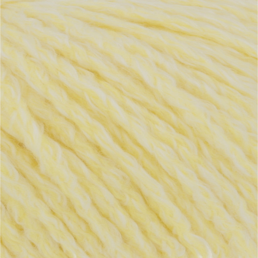 Lang Sakura Bulky 0013 - a soft pale yellow