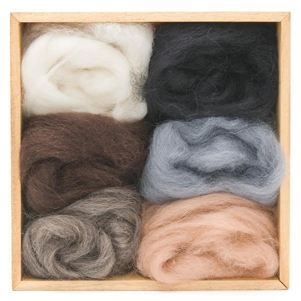 A Woolpets Wool Roving Color Pack in Neutral colors.