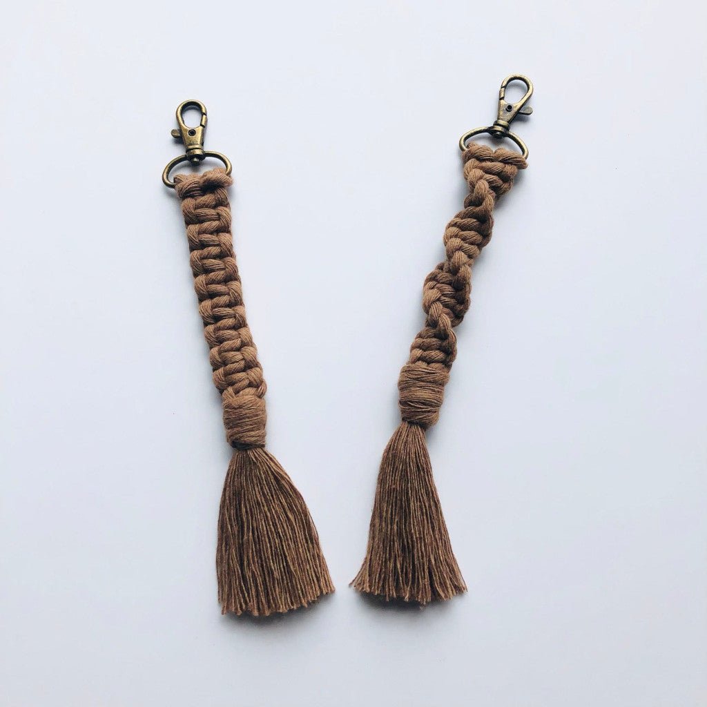 Roving Goddess DIY Macramé Keychain Kit - Paradise Fibers