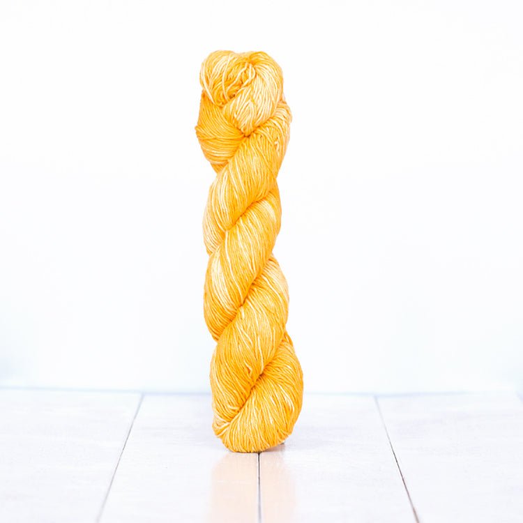 Urth Yarns Monokrom Cotton DK - Paradise Fibers