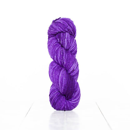 Urth Yarns Monokrom DK - Paradise Fibers