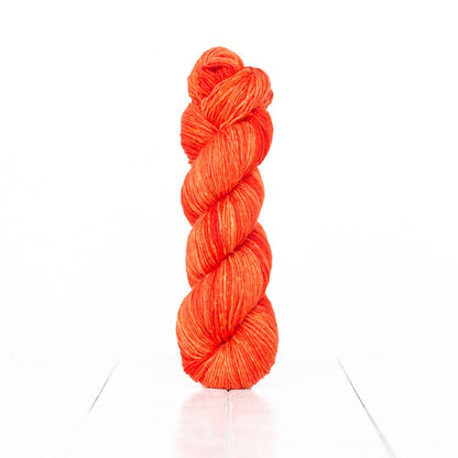 Urth Yarns Monokrom DK - Paradise Fibers